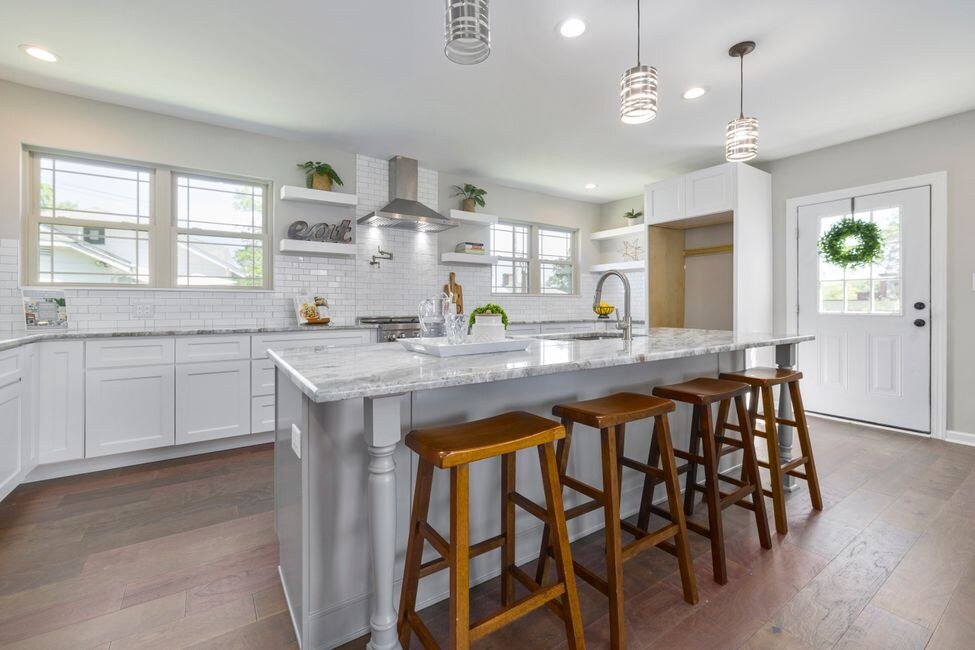 Kitchen & Bathroom Remodeling